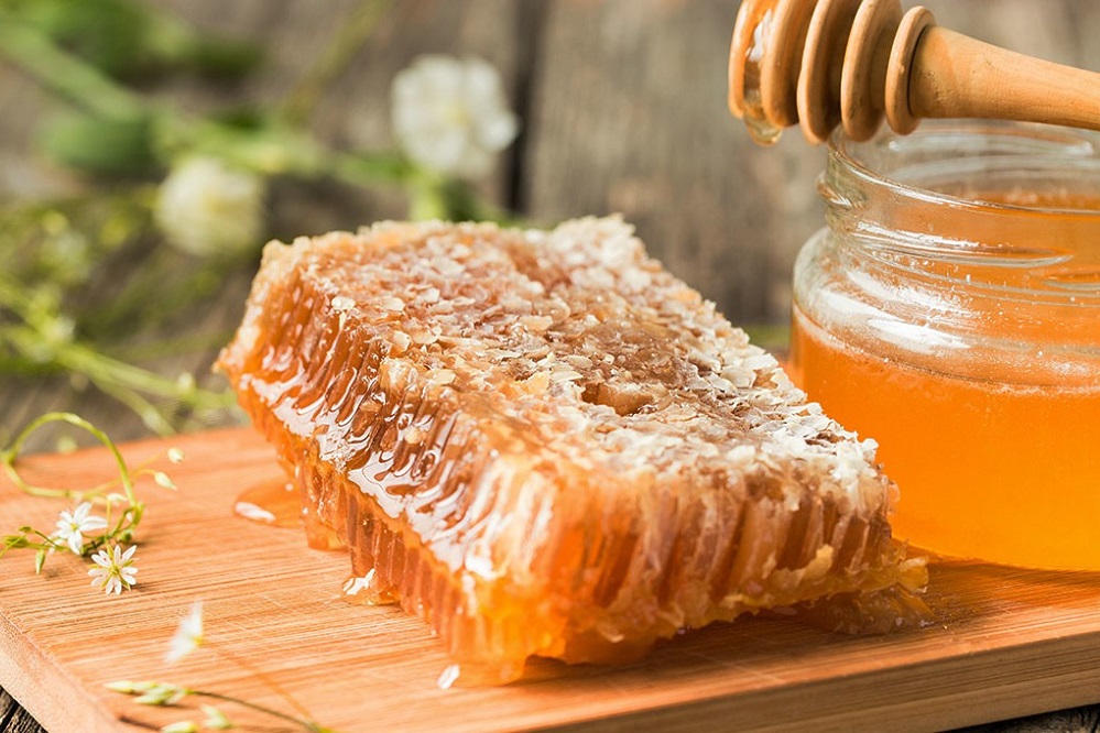 Bienfaits du miel brut sur la santé
